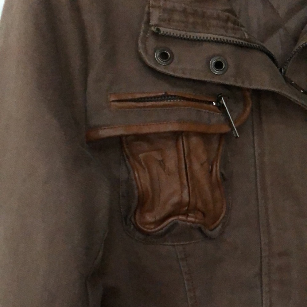 Jacket - Picture 4 of 9
